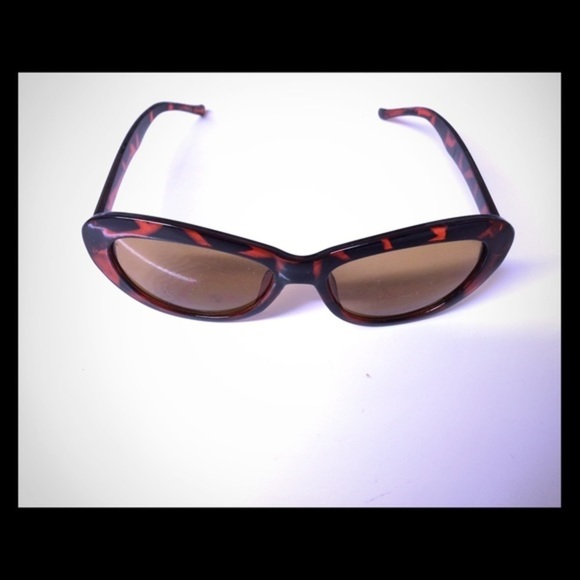 Unbranded Accessories - Cat Eye Brown & Black Sunglasses Vintage